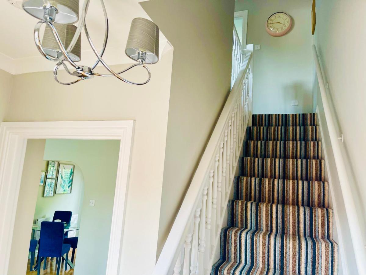 Tanglewood House Abergavenny With Private Parking Villa Kültér fotó
