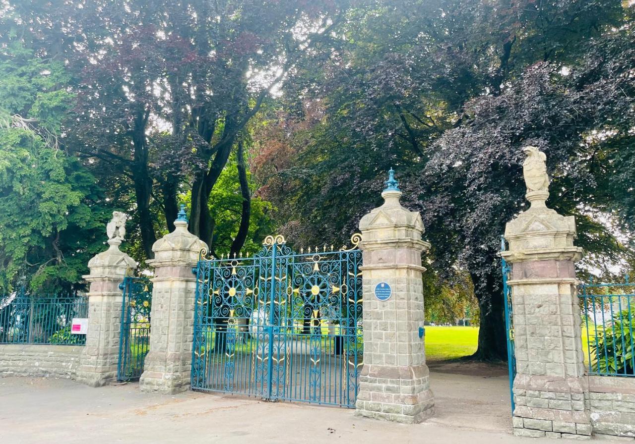 Tanglewood House Abergavenny With Private Parking Villa Kültér fotó